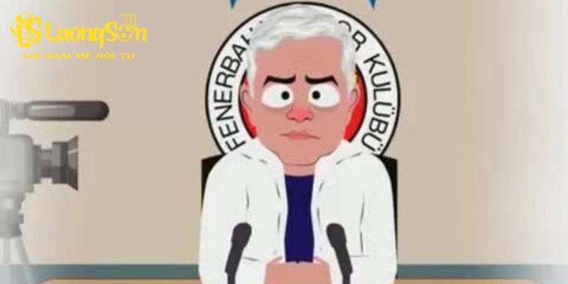 Galatasay đăng video châm chọc Mourinho.